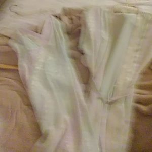 Langera with matching gown or night canvasol.